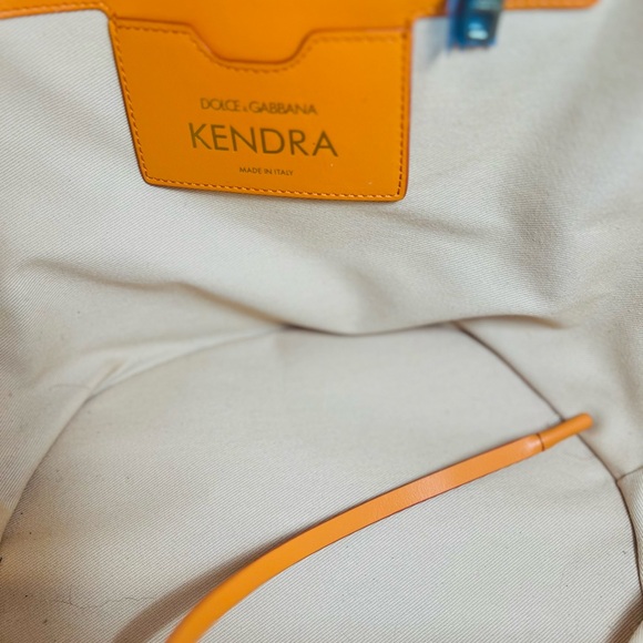 Dolce & Gabbana Kendra Straw Tote - Picture 8 of 9